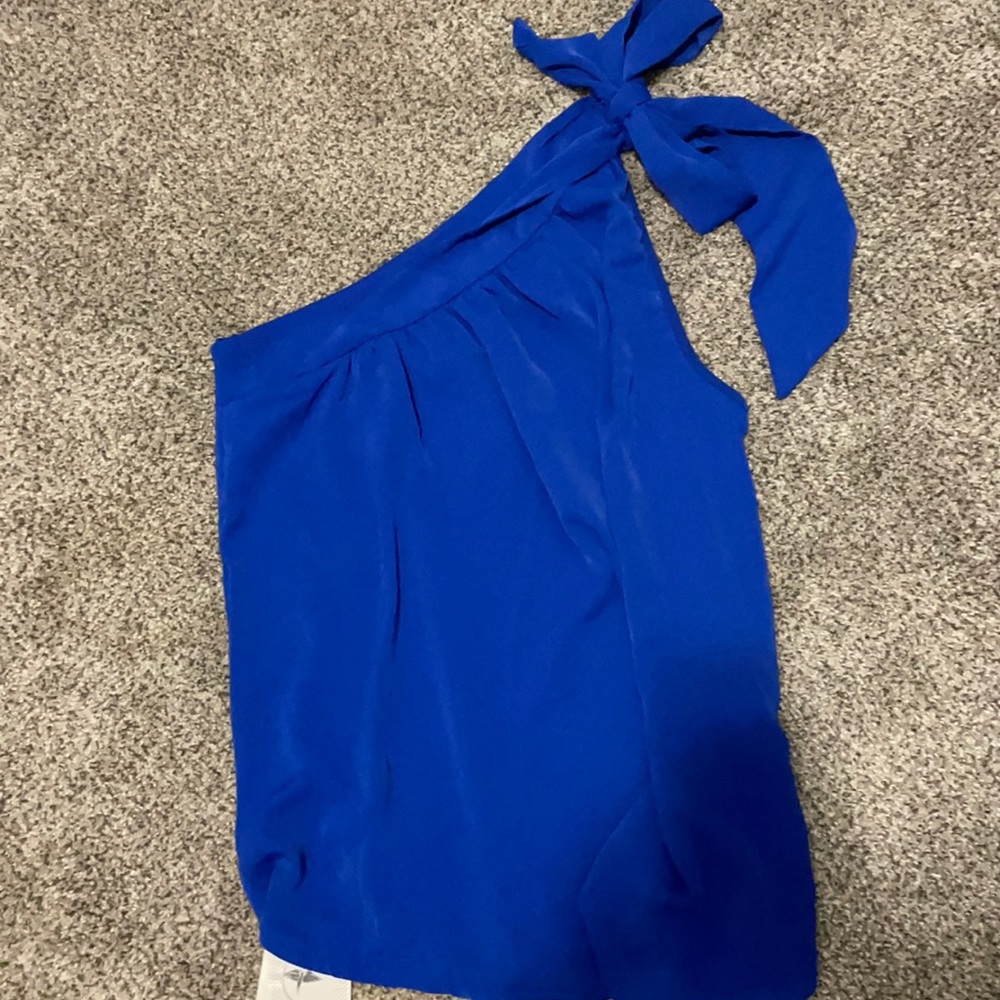 Blue one sleeve tank. NBW/NWT!